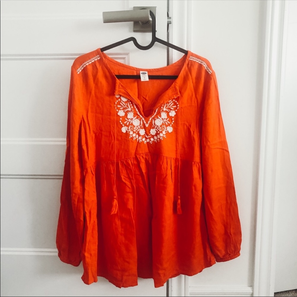 Cute orange top (2 for $15)